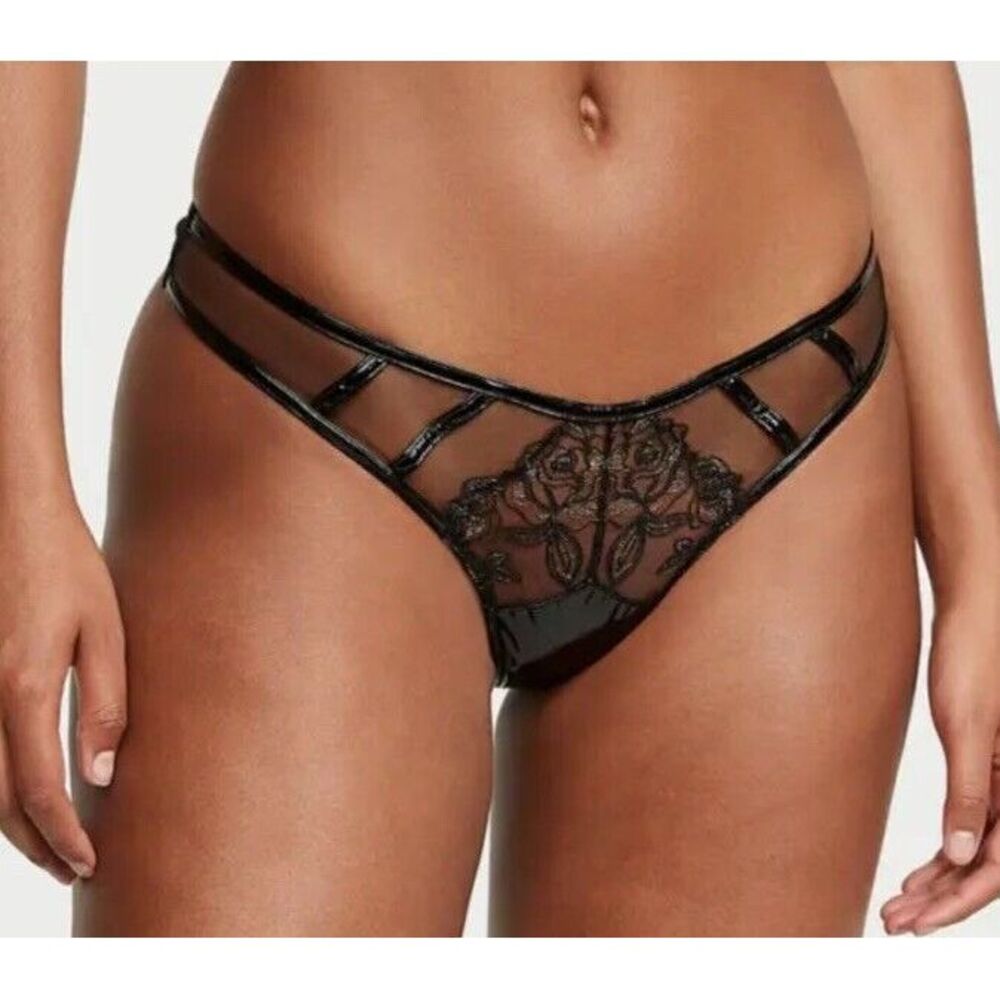 NWT Victoria's Secret Midnight Affair Thong Panty Sz M - Black / Gold Embroidery